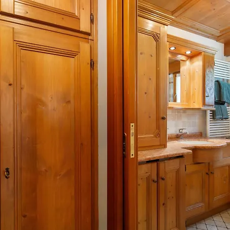 Апартаменты Hilde's House Peaio
